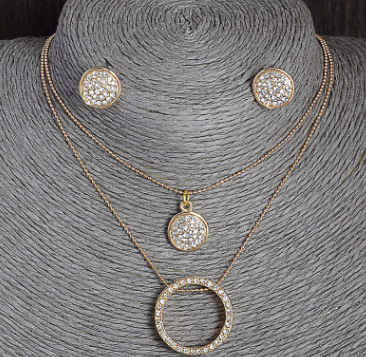 This is a Gold Plated Jewelry set